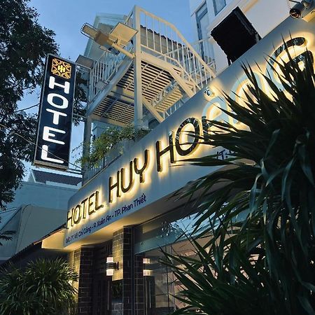 Huy Hoang Hotel Фантхьєт Екстер'єр фото