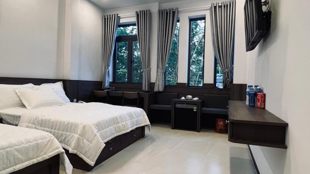 Huy Hoang Hotel Фантхьєт Екстер'єр фото