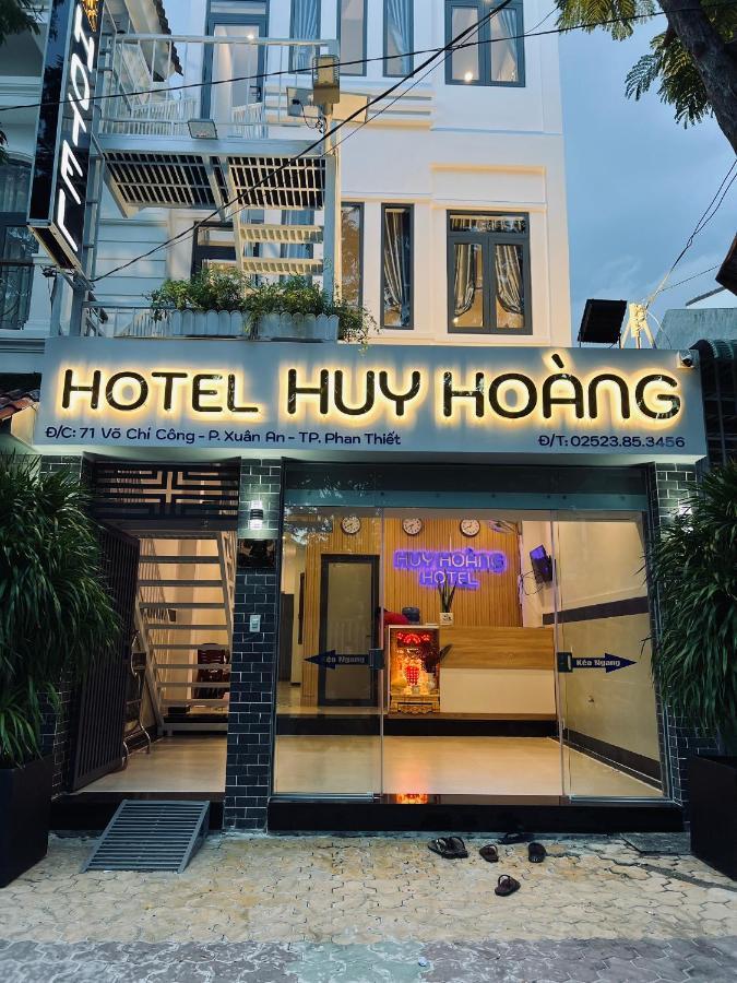 Huy Hoang Hotel Фантхьєт Екстер'єр фото